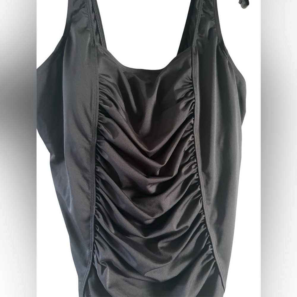 Speedo Endurance Black Shirred Women's Swimsuit Plus Size 24W - Picture 9 of 16